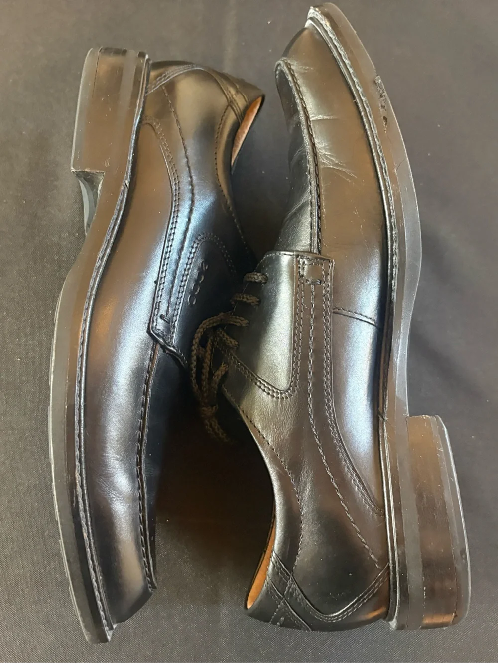 Ecco Black Leather Men's Lace-Up Derby Shoes